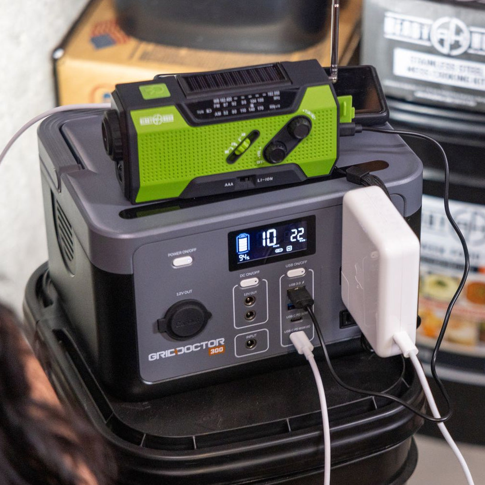 Grid Doctor 300 with multiple devices charging