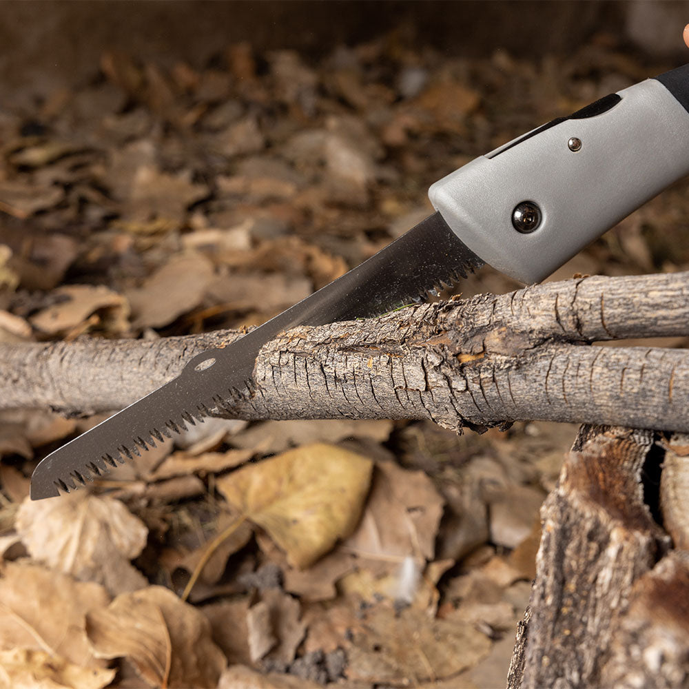 5-in-1 Bushcrafter Hatchet by Ready Hour